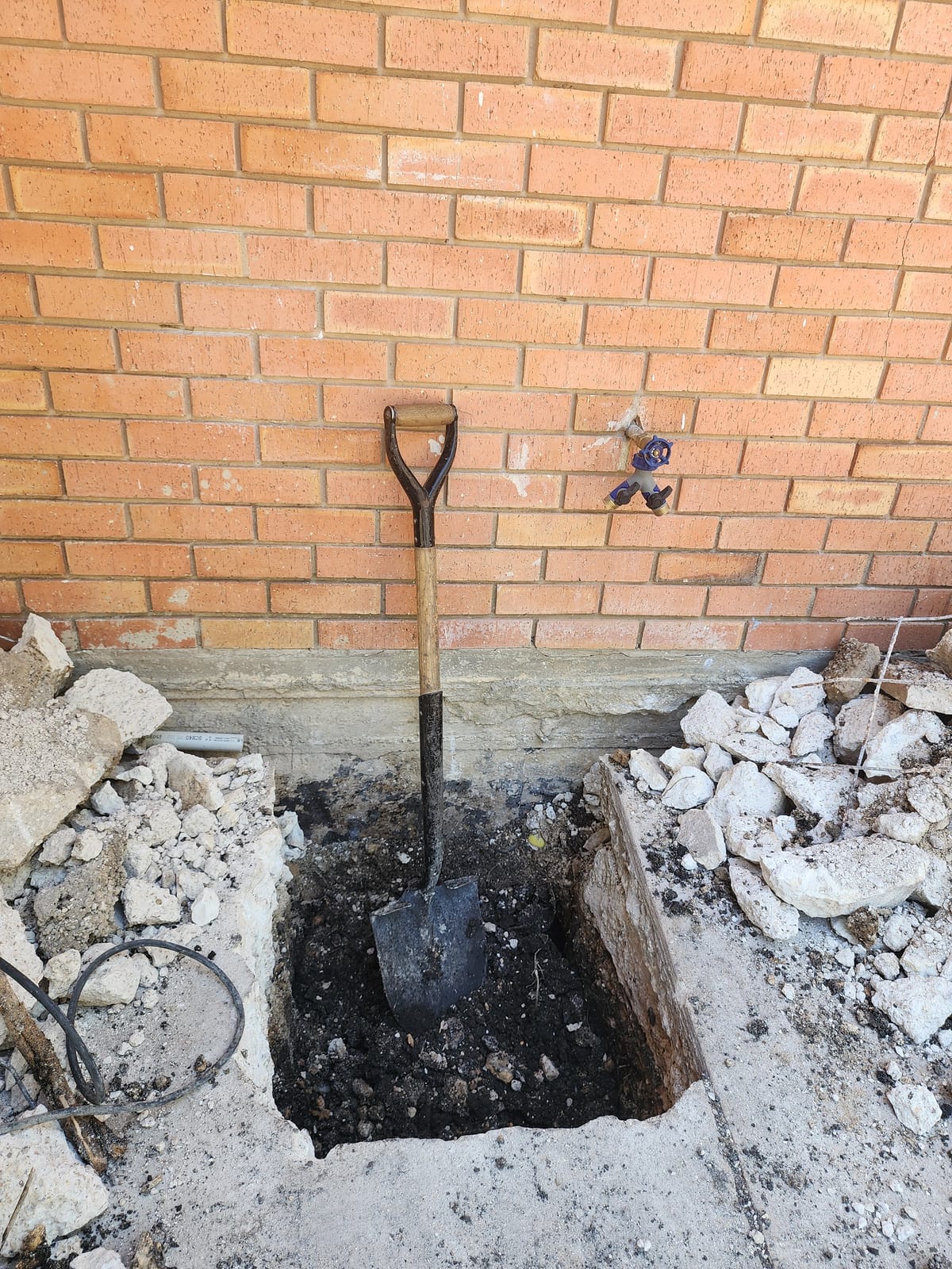 Foundation repair on a Central Texas home of the kind Motmot performs in Helotes, TX